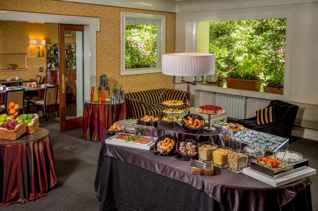 Hotell Panama Garden Rom
